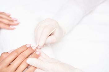 Guia completo para manicure e pedicure em casa